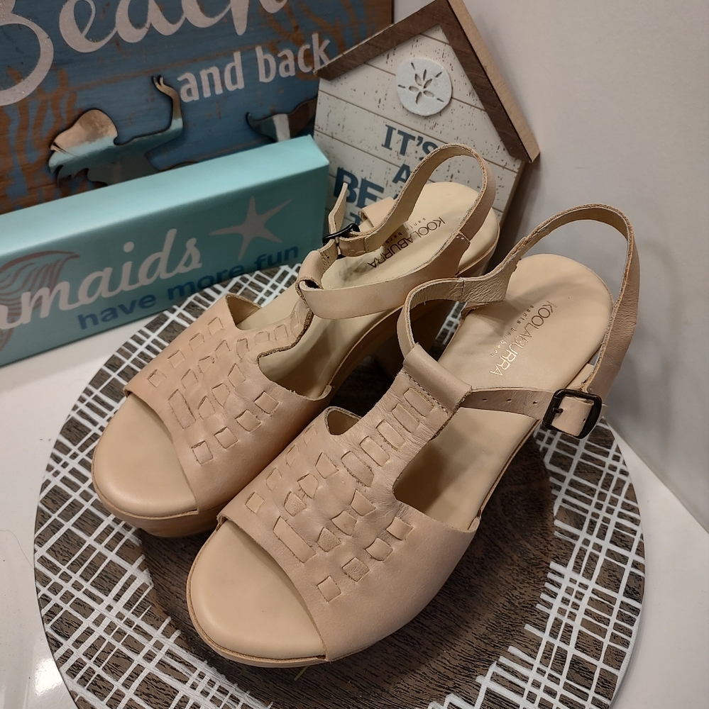 Koolaburra Beige Platform Slingback Sandals - Picture 6 of 15